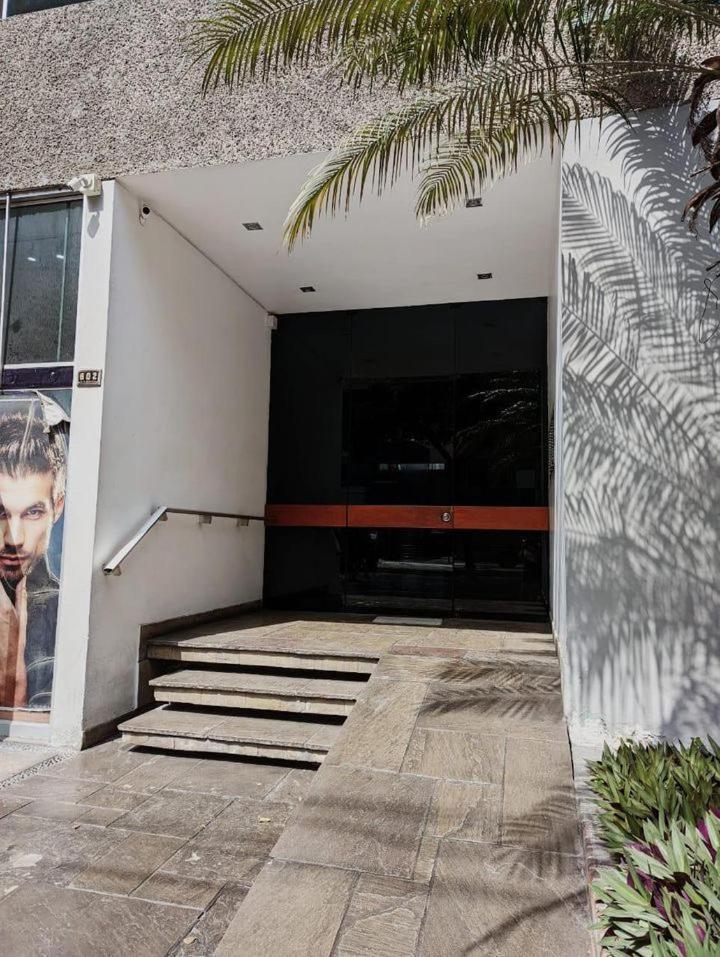B3 Y Bano Privado, Miraflores Homestay *